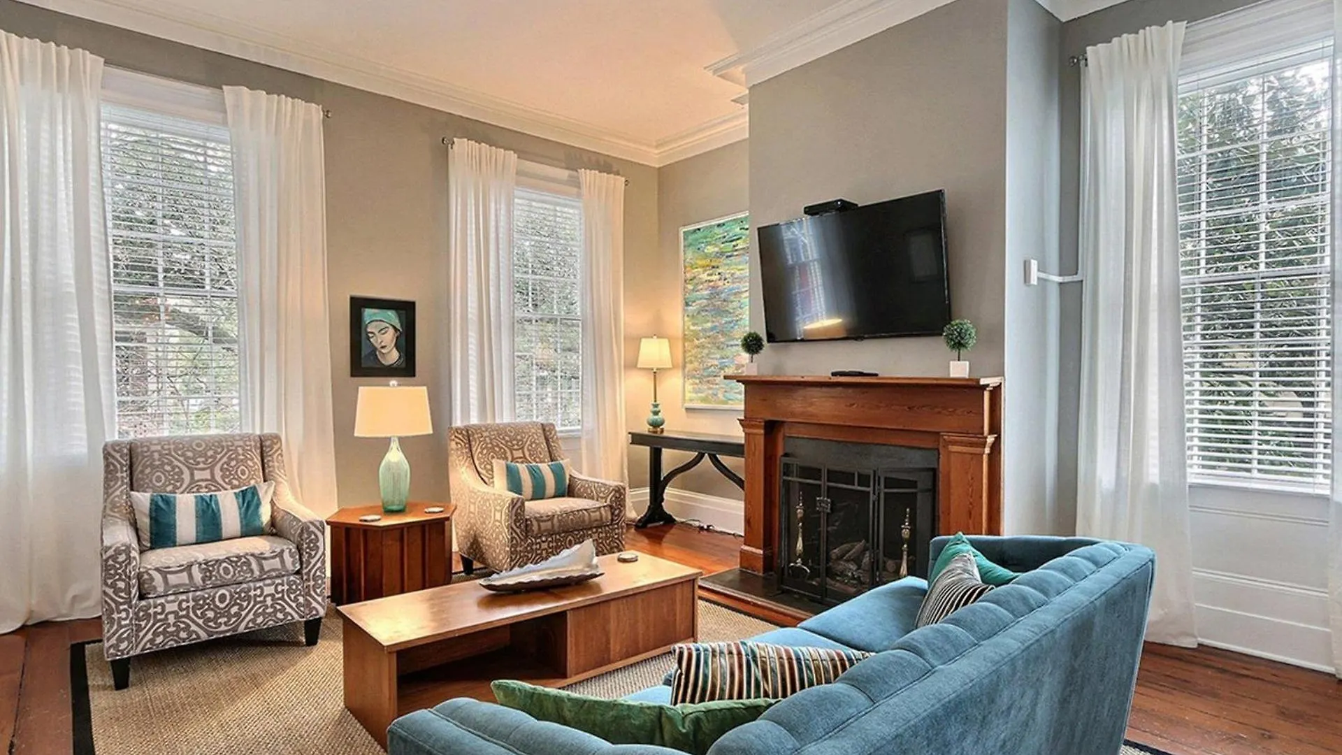Mint Julep Estate Villa Savannah